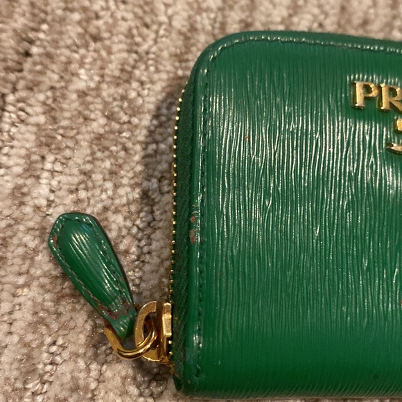 Prada Wallet - Picture 4 of 7